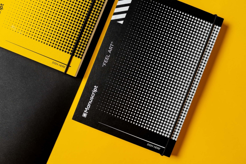 8_Off Black Dot Plus.Interior